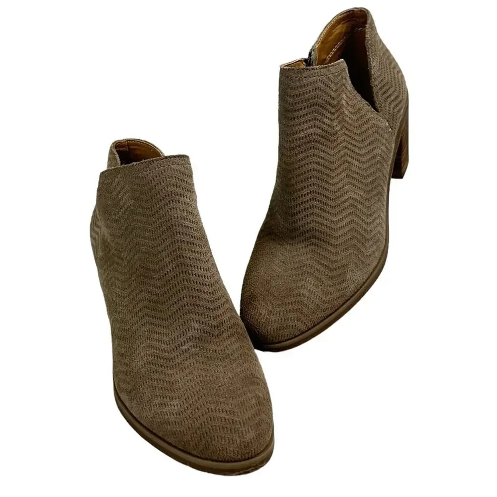 Lucky Brand Parnesa Perforated Suede Bootie Tan Size 6.5